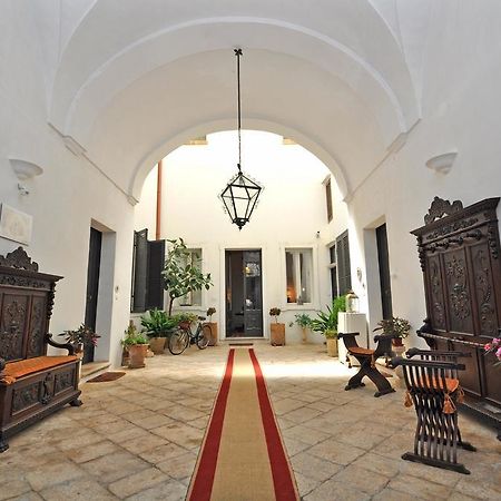 Palazzo De Donatis B&B Melissano 外观 照片