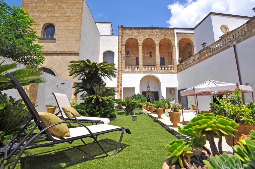 Palazzo De Donatis B&B Melissano 外观 照片